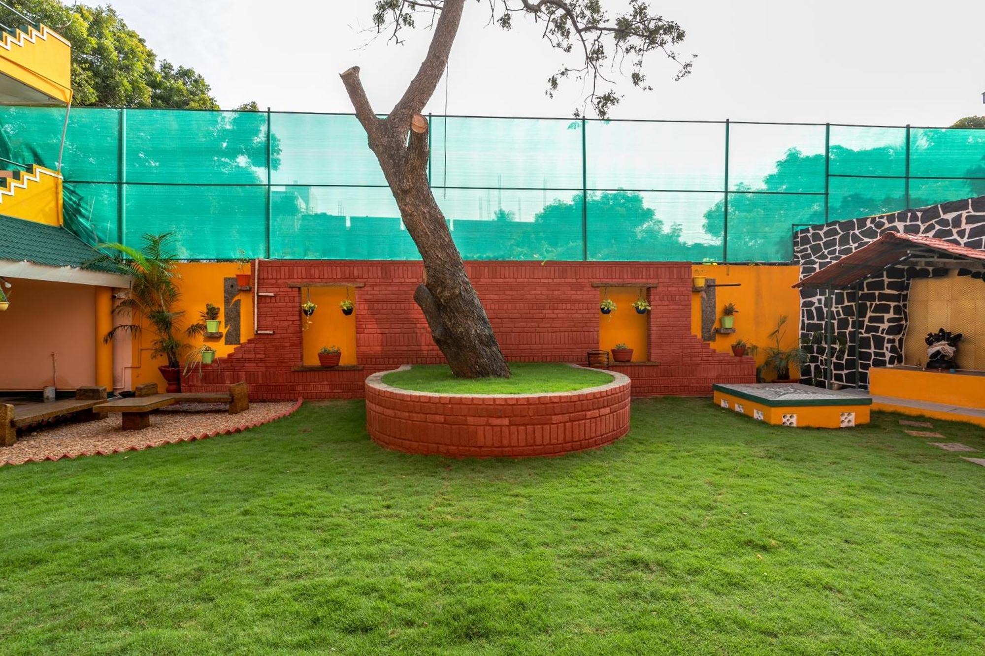 Hotel La Courtyard Pondicherry Exterior foto
