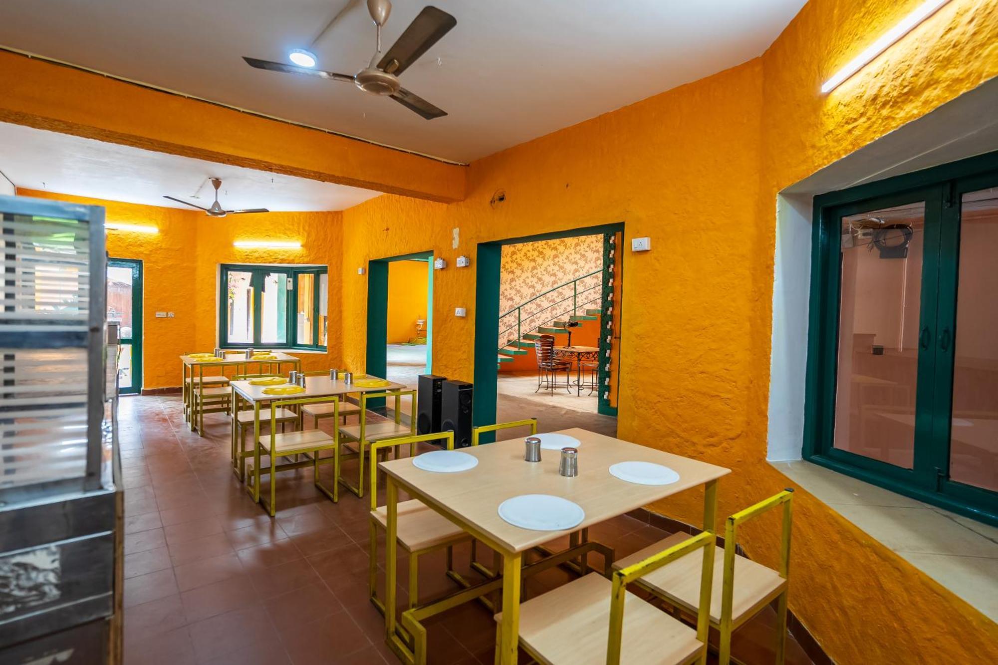 Hotel La Courtyard Pondicherry Exterior foto
